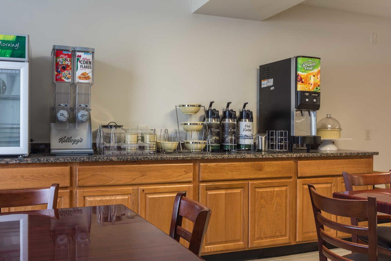 Days Inn By Wyndham Hartsfield Jackson Atlanta Airport West College Park Buitenkant foto