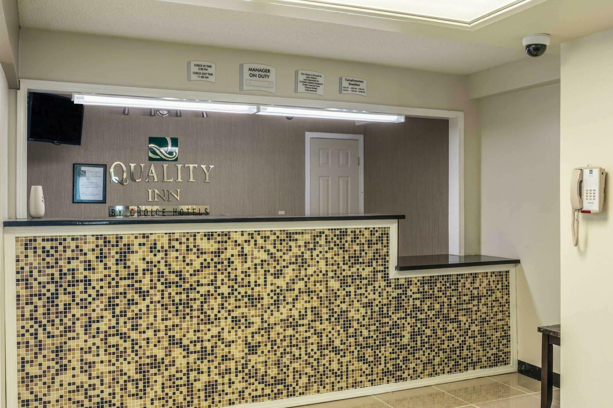 Days Inn By Wyndham Hartsfield Jackson Atlanta Airport West College Park Buitenkant foto