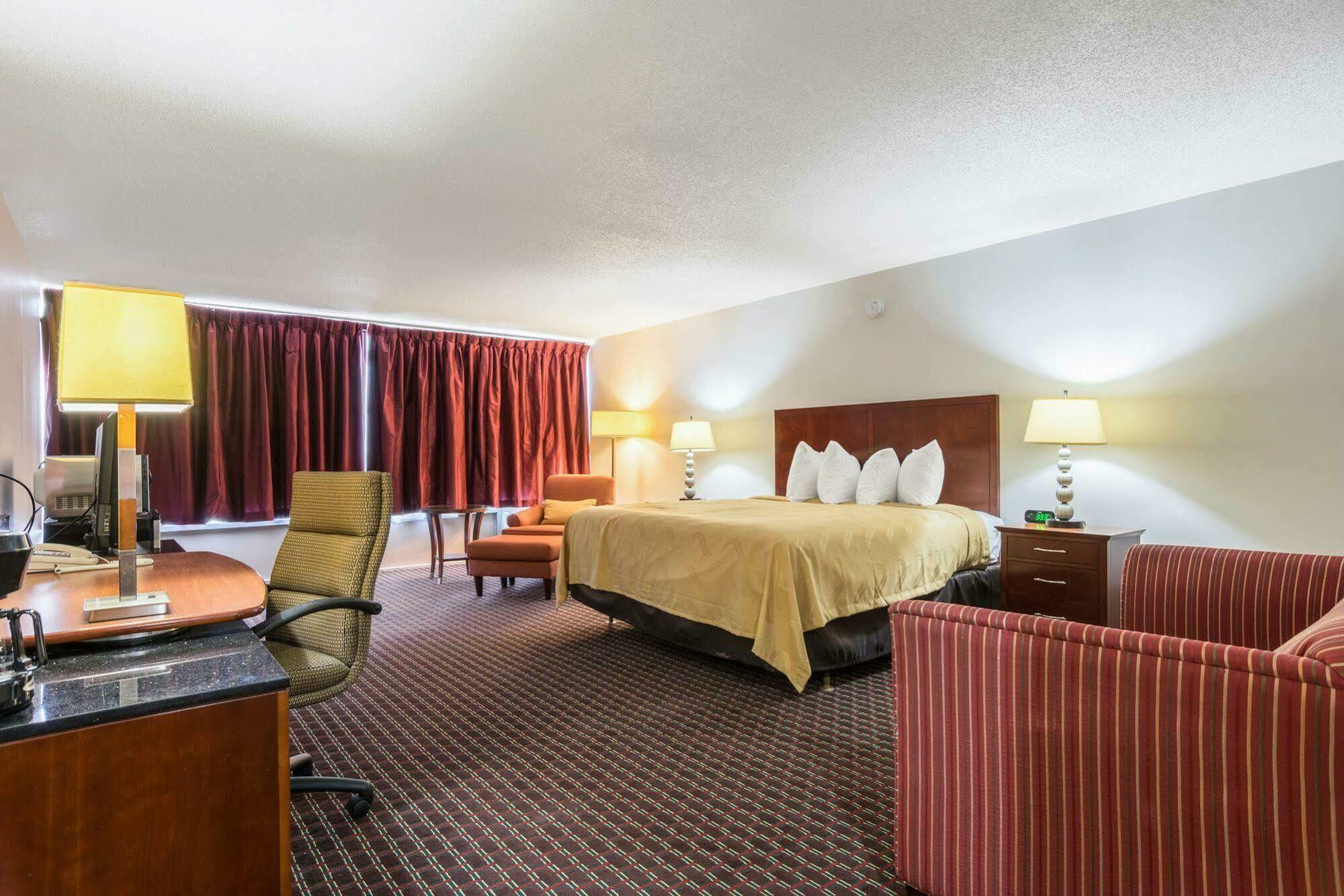 Days Inn By Wyndham Hartsfield Jackson Atlanta Airport West College Park Buitenkant foto